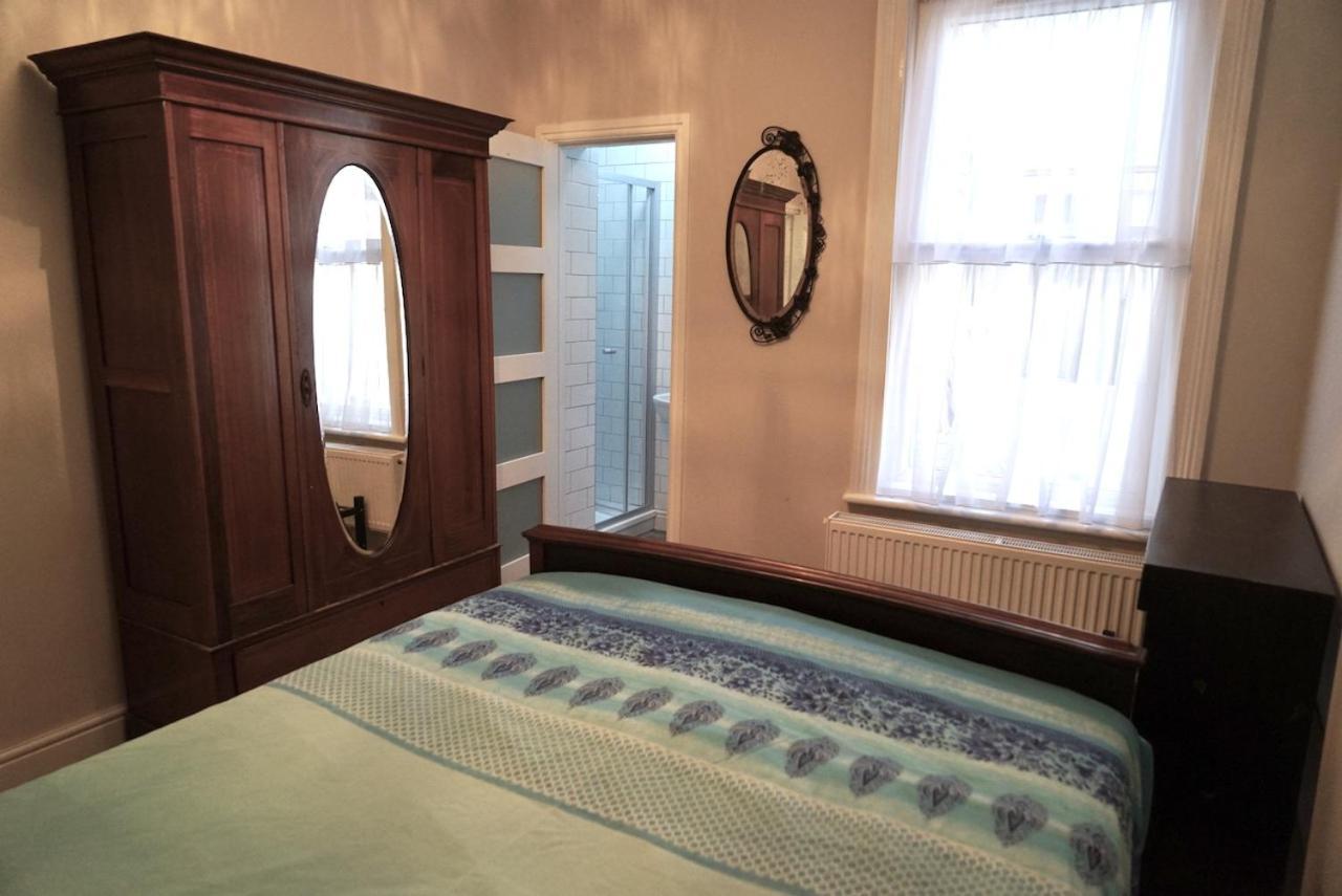Tottenham Stadium Double Room Londýn Exteriér fotografie