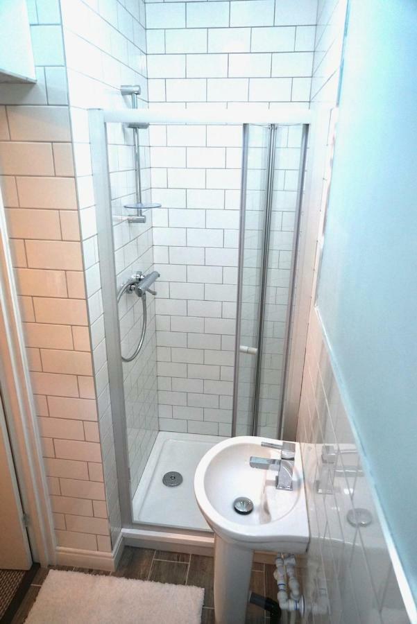 Tottenham Stadium Double Room Londýn Exteriér fotografie